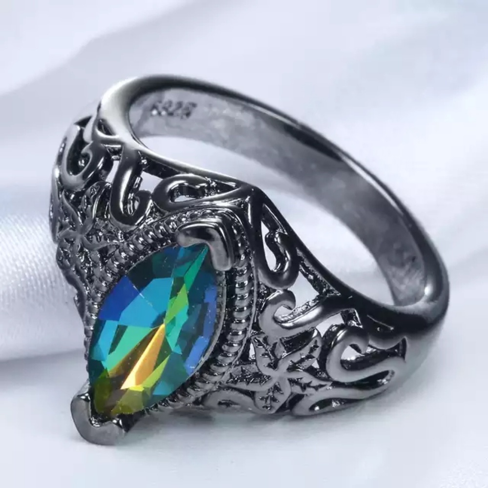 New Sterling Silver Mystic AAA Cubic Zirconia Ring